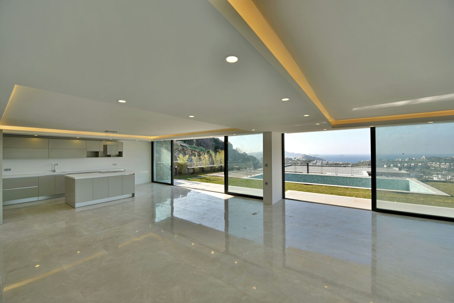 Gallery Item 1